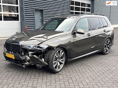 BMW X7 - XDrive40d High Executive, M-sportpakket, luchtvering, harman kardon