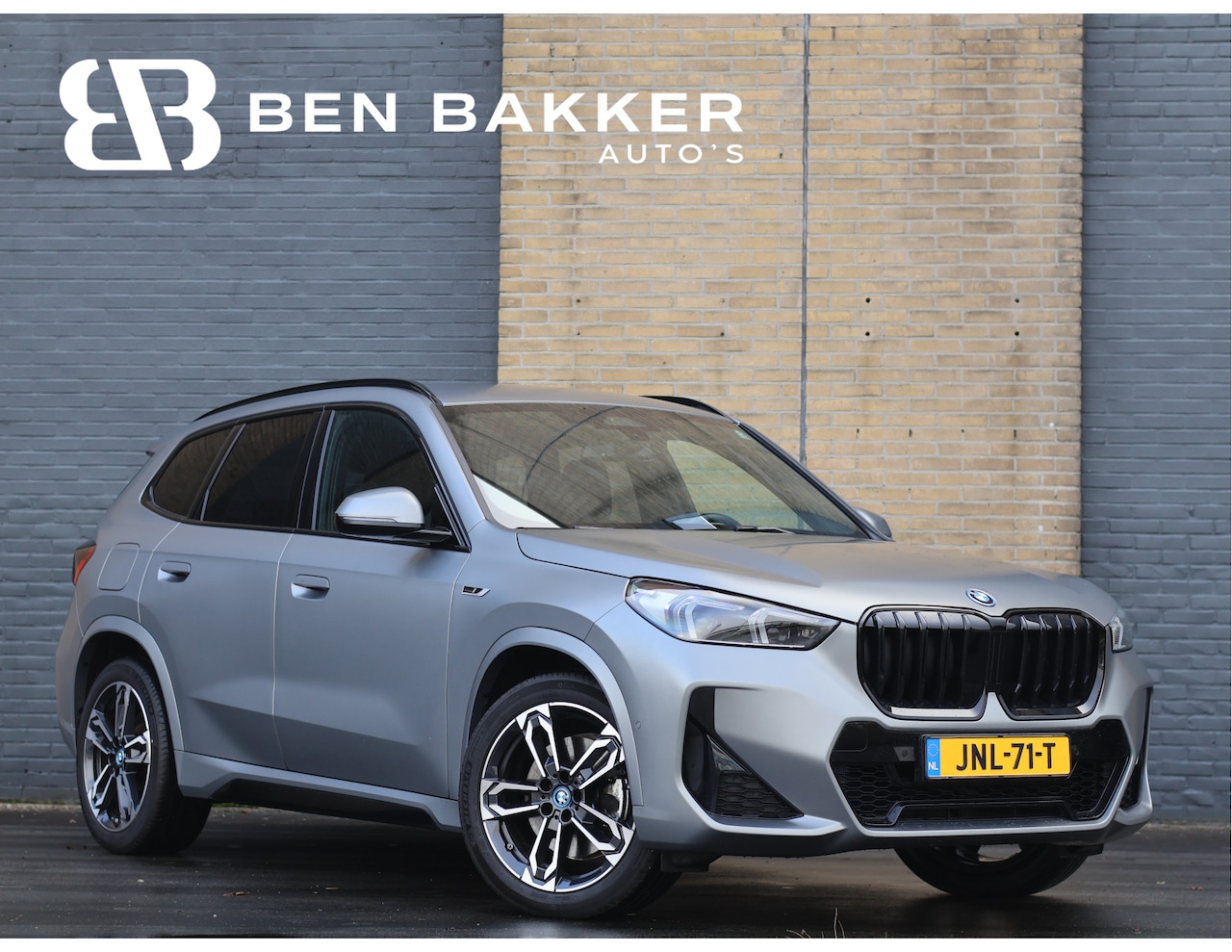 BMW X1 - xDrive30e M Sport 326PK | Matte | Individual | ACC | Cam | Driving Assist Plus | BTW | - AutoWereld.nl