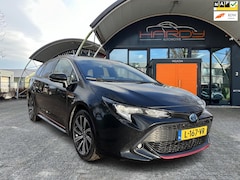 Toyota Corolla Touring Sports - 1.8 Hybrid Business Plus Trekhaak Apple Carplay Digi Dash Rijklaarprijs