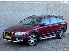 Volvo XC70 - 3.2 AWD 238pk AUT 2008 YOUNGTIMER|TREKHAAK|LEDER