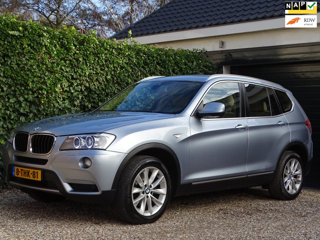 BMW X3 - XDrive20i High Executive | 1e eigenaar | N.A.P. | Stuur- stoelverwarming - AutoWereld.nl