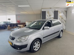 Kia Rio - 1.4 LXE Apk Nieuw, Automaat, Airco, E-Ramen, Weinig km's, N.A.P, Trekhaak, 5Deurs,