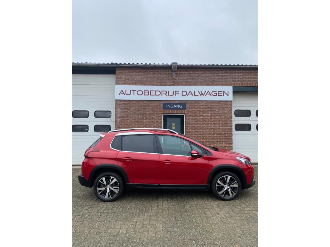 Peugeot 2008 - 1.2 PureTech Active 1.2 PureTech Active - AutoWereld.nl