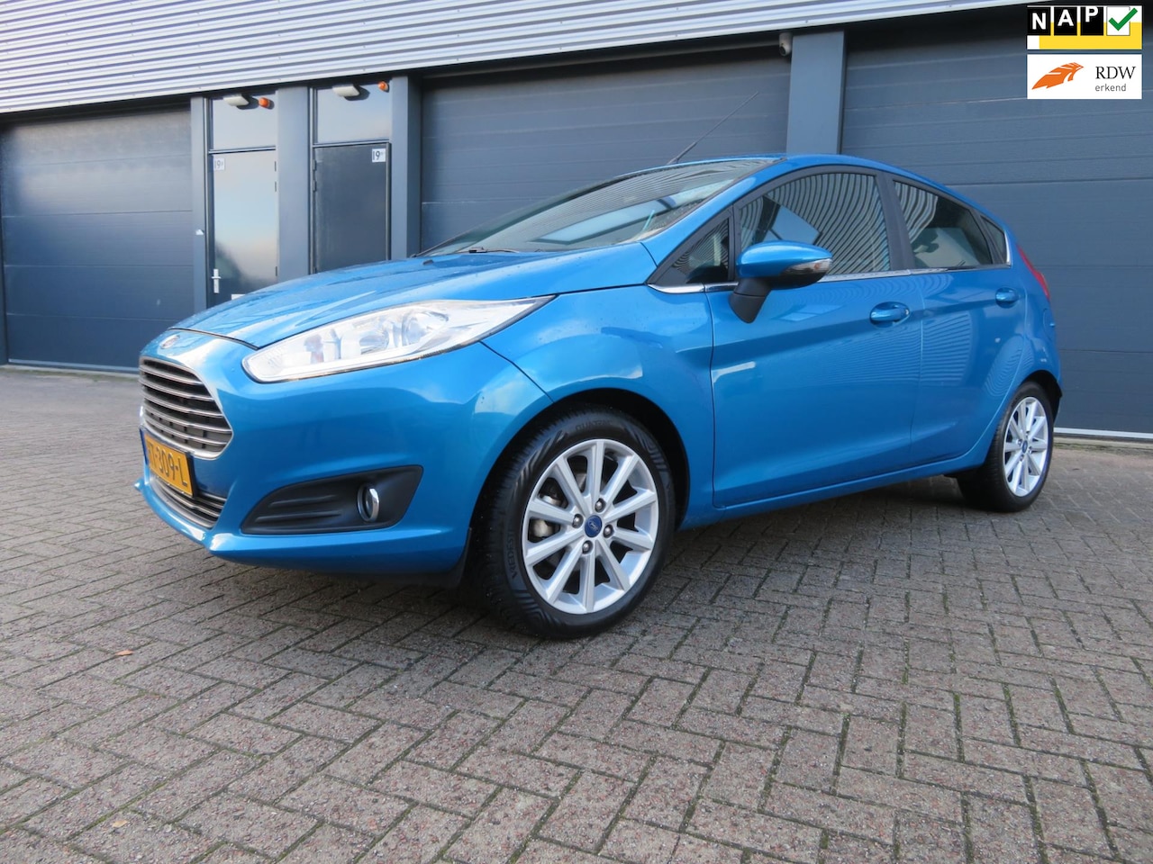 Ford Fiesta - 1.0 EcoBoost Titanium 124697 km nap - AutoWereld.nl