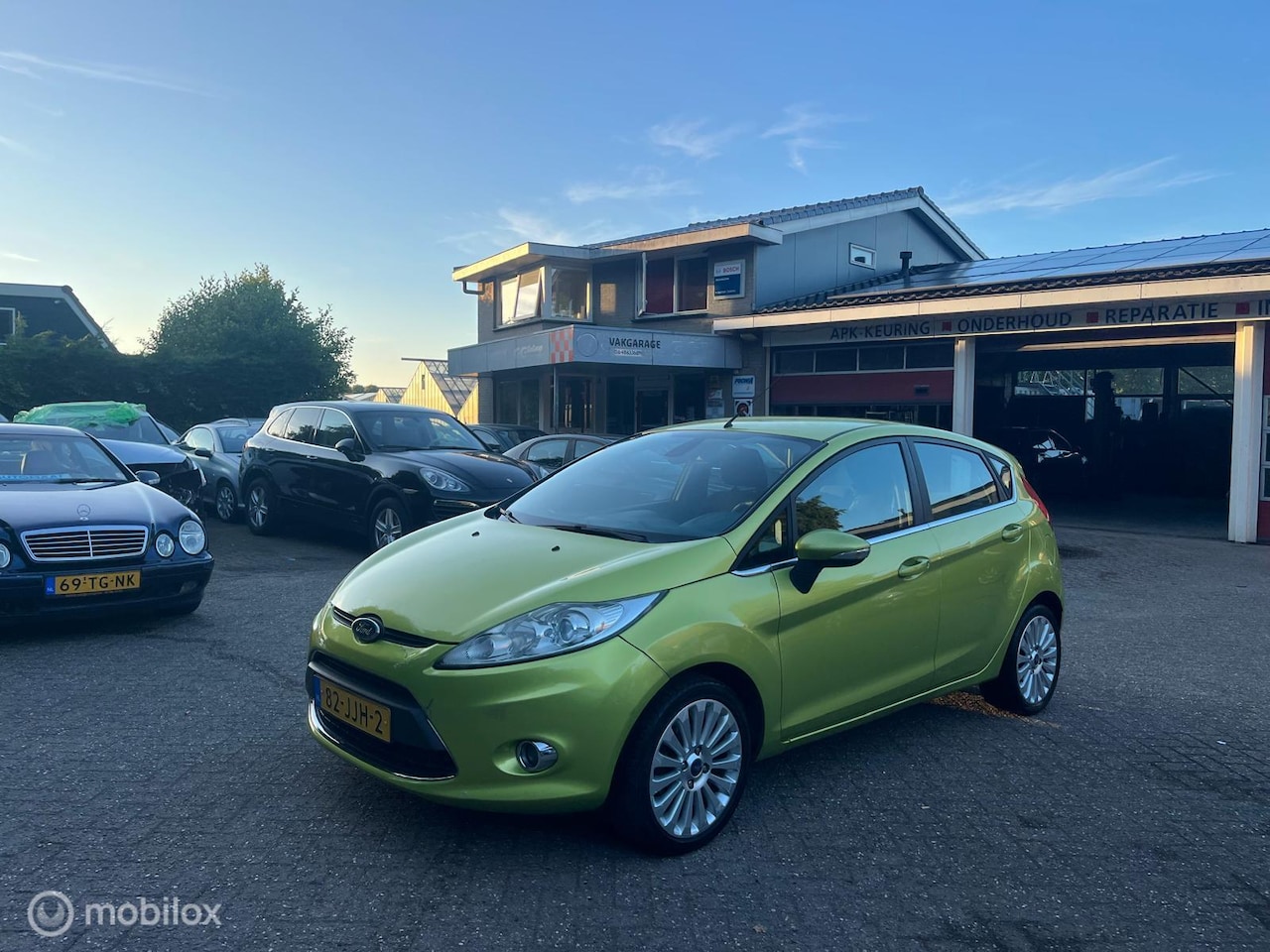 Ford Fiesta - 1.4 Titanium | Grote beurt incl distributie! - AutoWereld.nl