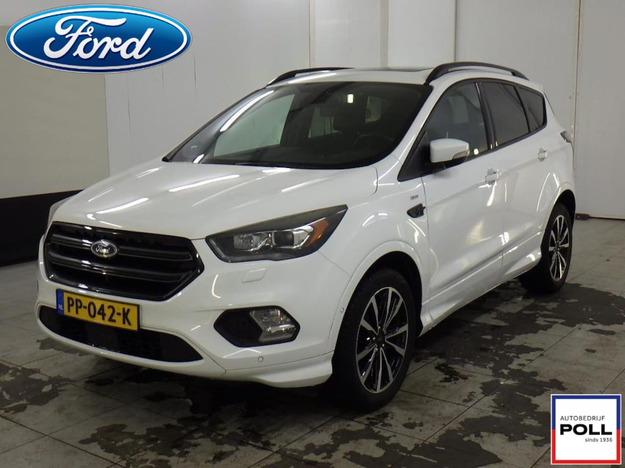 Ford Kuga - 1.5 EcoBoost ST Line Panoramadak Camera Winter Parking pack Bi-Xenon Privacy Glass Dealero - AutoWereld.nl