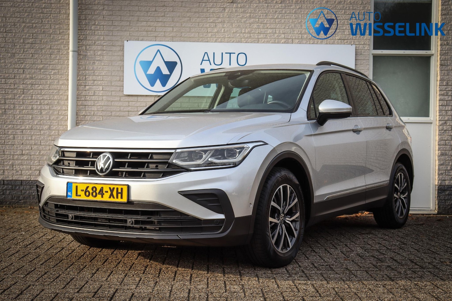 Volkswagen Tiguan - 1.5 TSI DSG 150PK IQ-Light mj2021 Trekh/stuurverw/autom A-klep - AutoWereld.nl