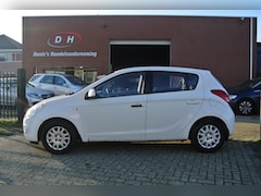 Hyundai i20 - 1.2i DynamicVersion airco inruil mogelijk