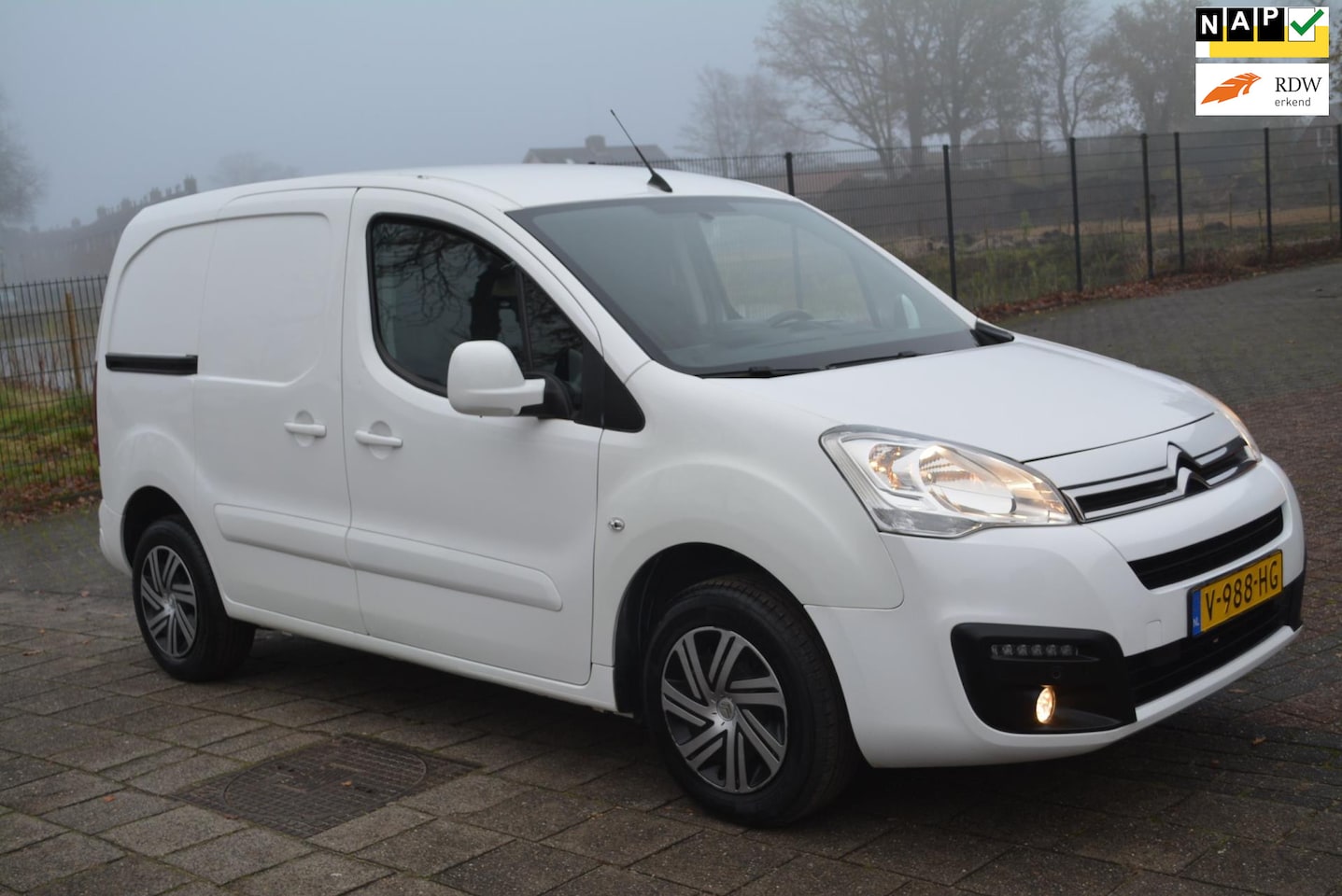 Citroën Berlingo - 1.6 BlueHDI 75 Business Economy 1.6 BlueHDI 75 Business Economy - AutoWereld.nl