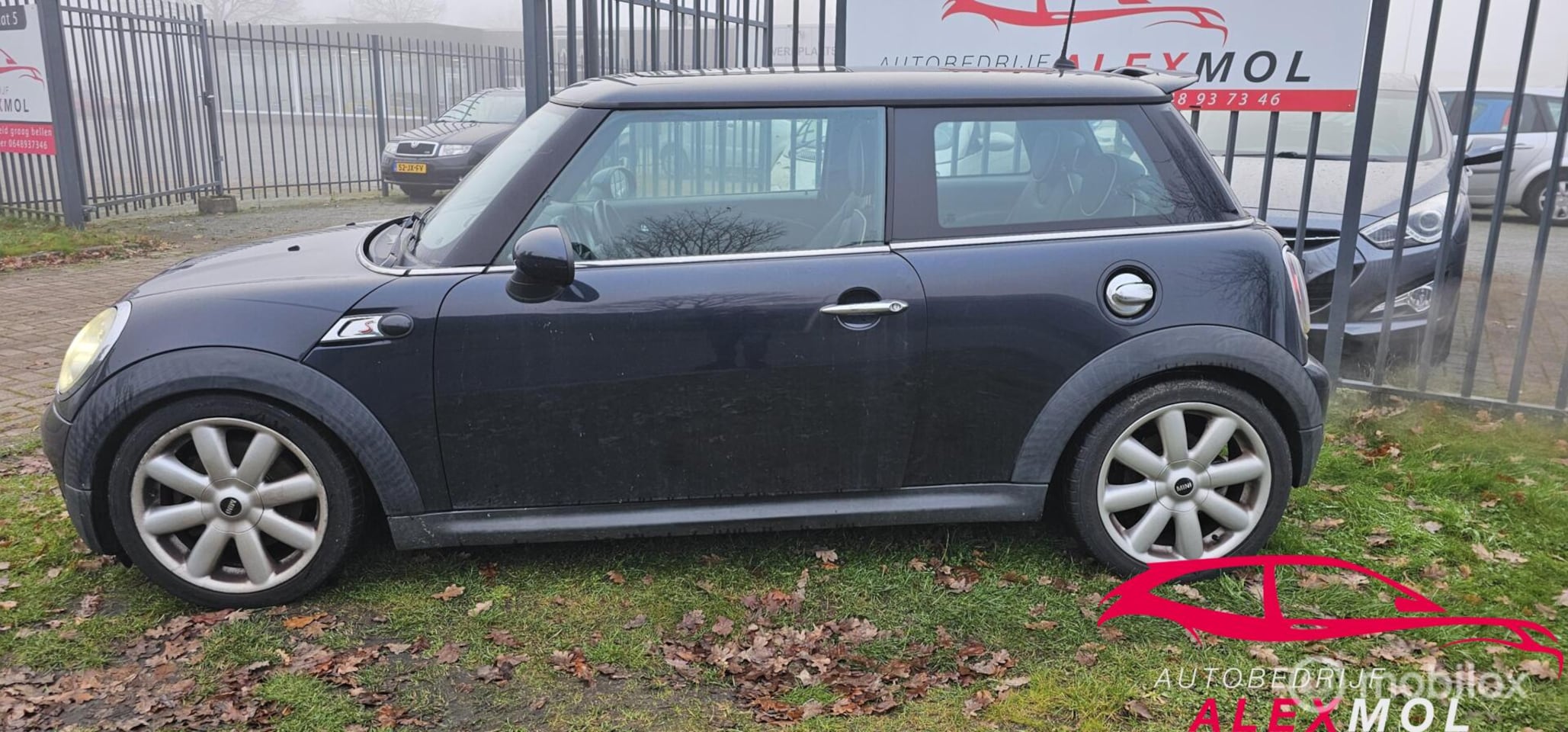 MINI Cooper S - Mini 1.6 lekke kopakking vermoedelijk - AutoWereld.nl