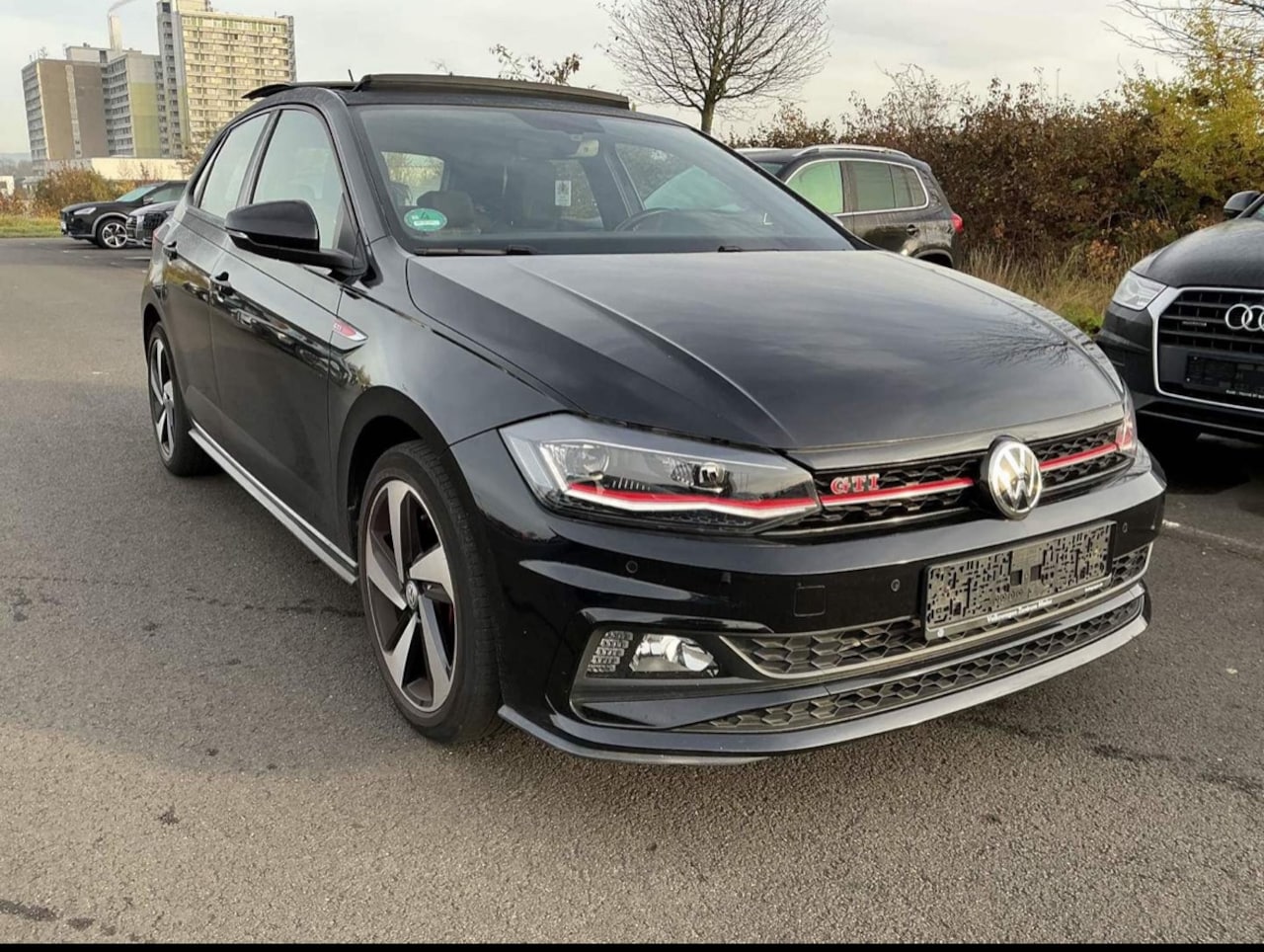 Volkswagen Polo - 2,0 TSI Gti Automaat Panoramadak Led Navigatiesysteem Dealer onderhouden ! - AutoWereld.nl