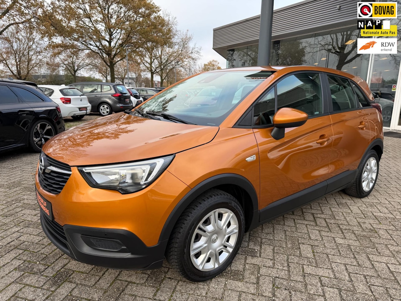 Opel Crossland X - 1.2 Online Edition 1.2 Online Edition, Clima, Apple carplay, Navigatie, etc - AutoWereld.nl