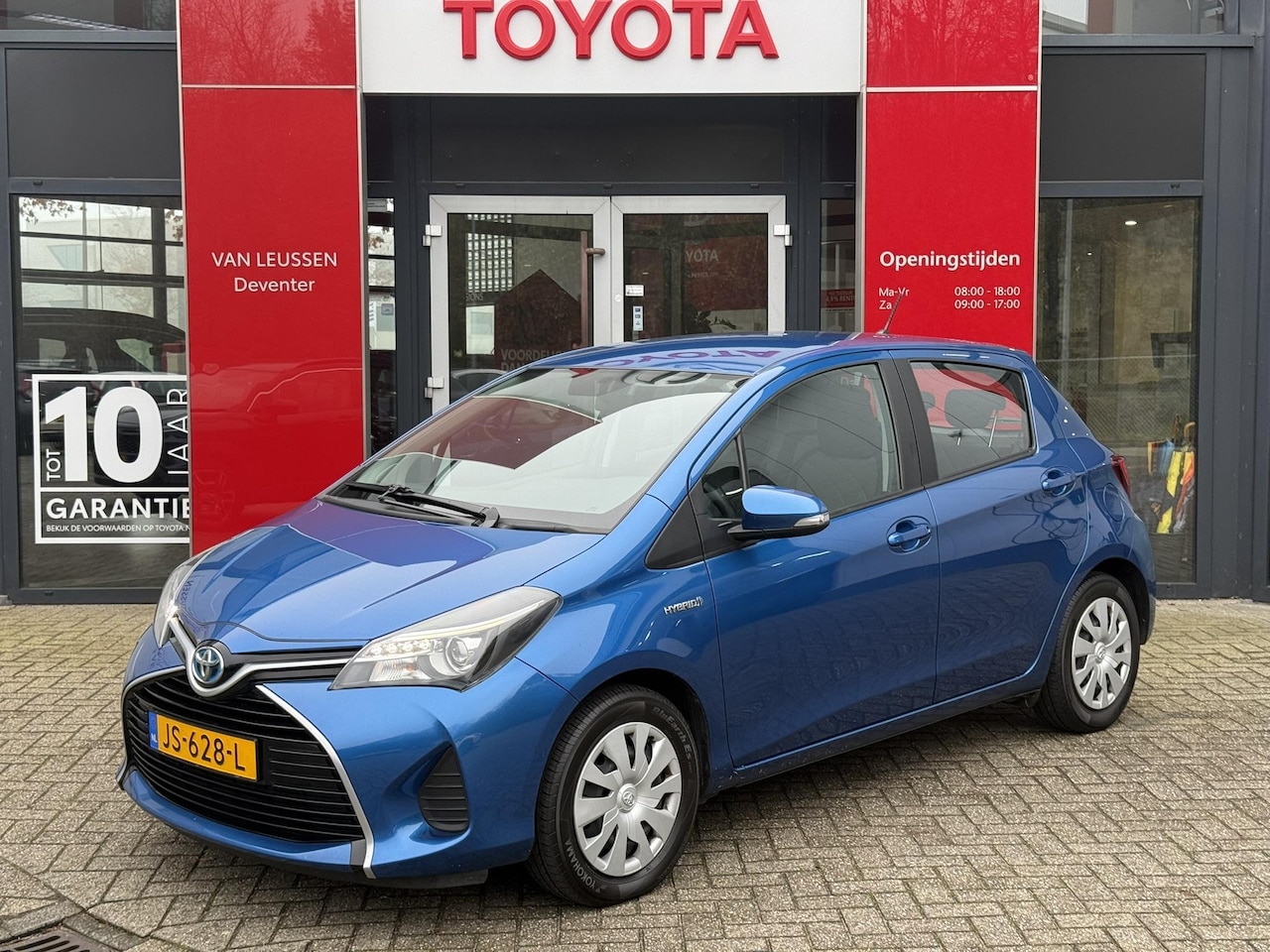 Toyota Yaris - 1.5 HYBRID ASPIRATION 5-DEURS NL-AUTO - AutoWereld.nl