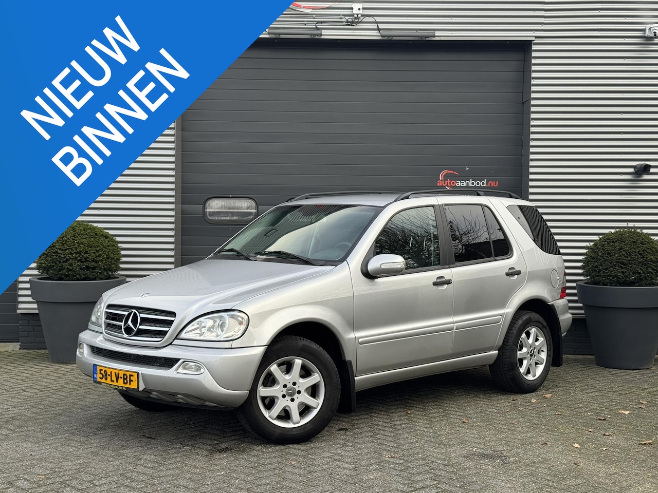 Mercedes-Benz M-klasse - 270 CDI | Navigatie | Camera | Trekhaak | Stoelverwarming | Lichtmetalen Velgen | - AutoWereld.nl