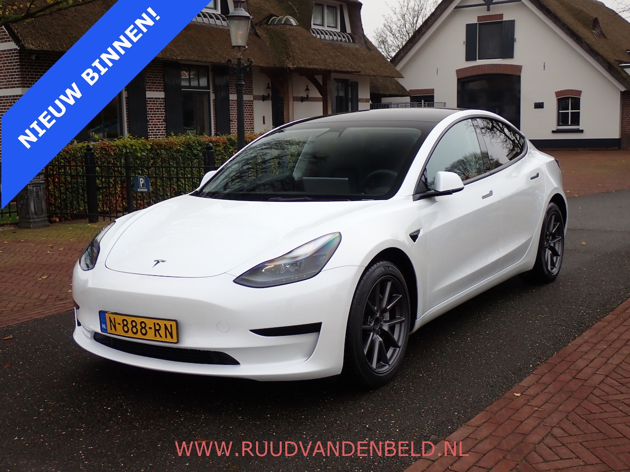 Tesla Model 3 - SR+ 60kWh FACELIFT LFP 93%SOH AUTOPILOT / WARMTEPOMP - AutoWereld.nl