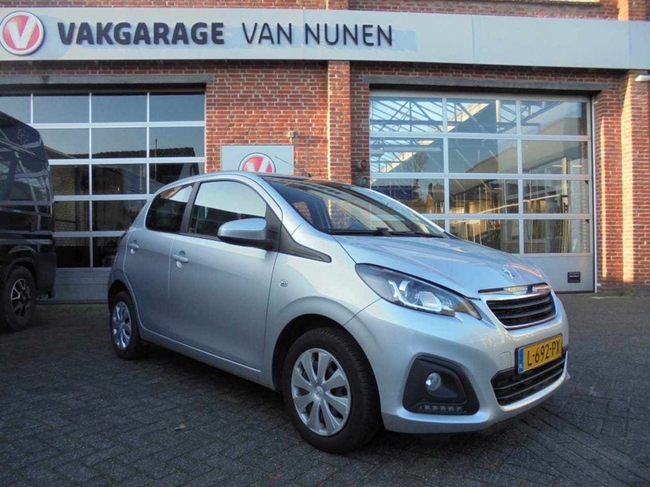 Peugeot 108 - 1.0 e-VTi Active||Airco||Rijklaar|| - AutoWereld.nl