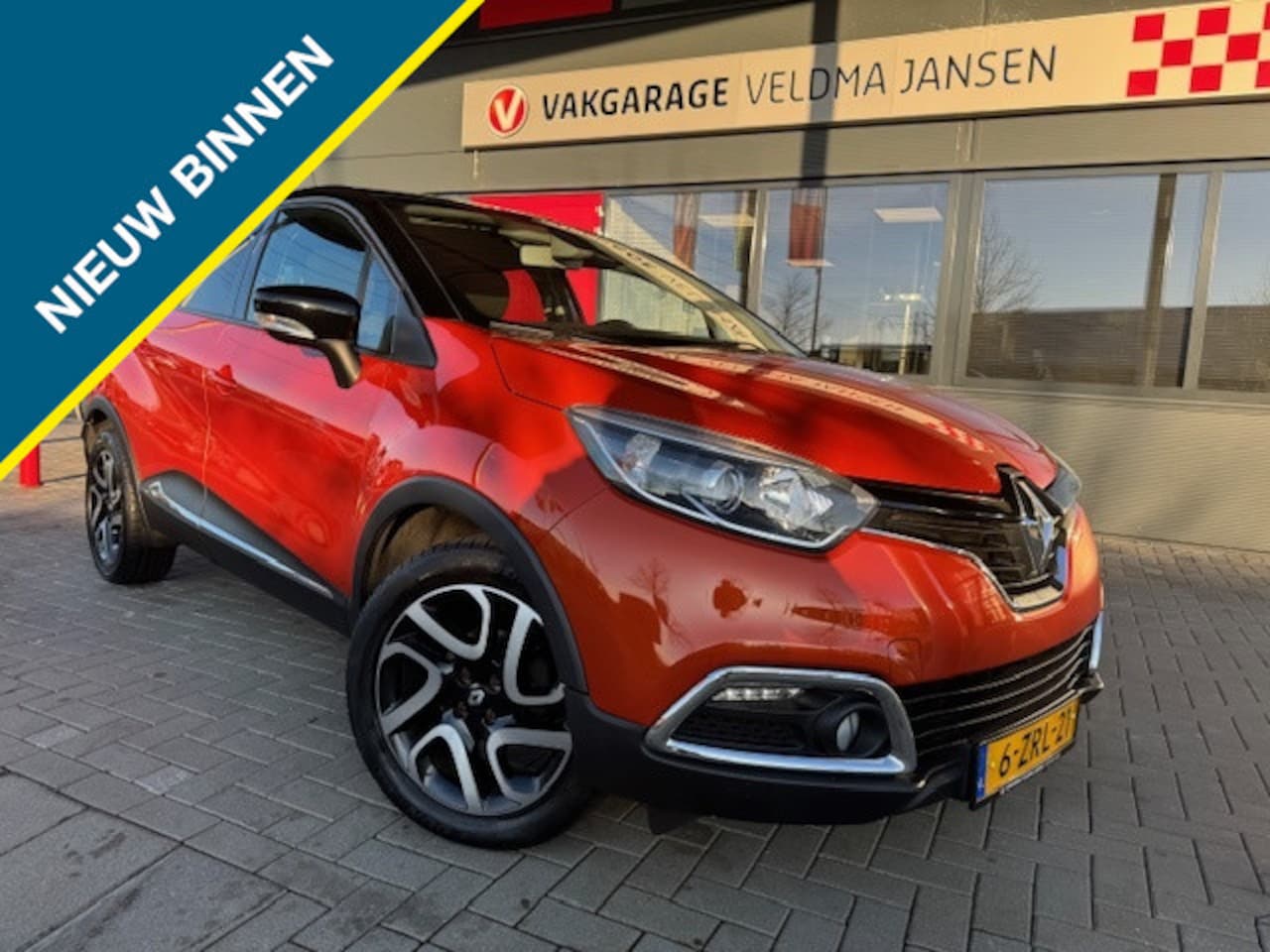 Renault Captur - 0.9 TCe DYNAMIQUE + ECC/LMV/CRUISE CONTROLE/NAVI/PDC - AutoWereld.nl