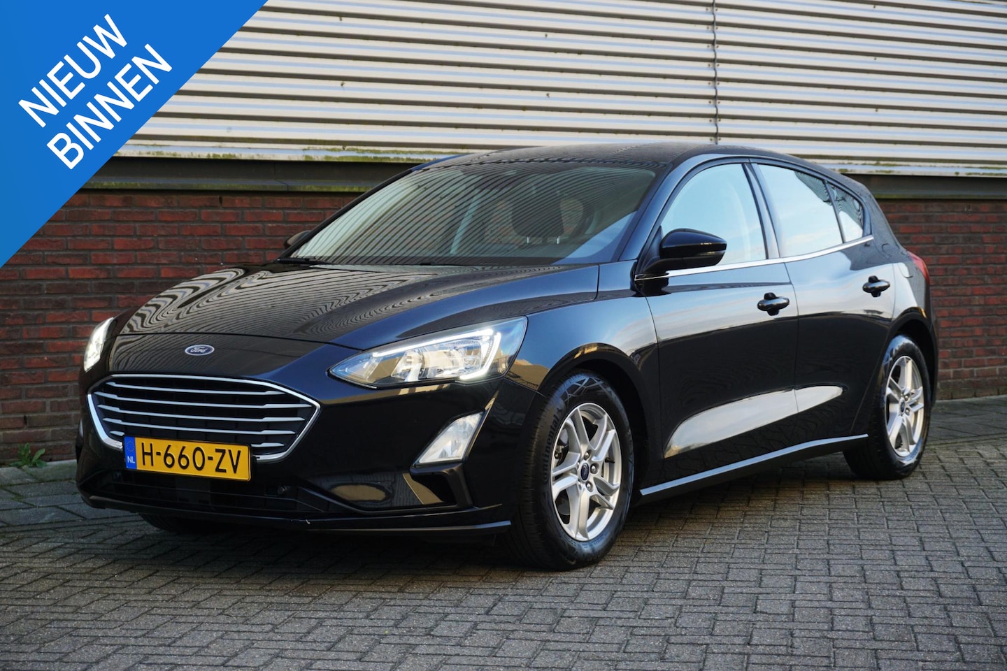 Ford Focus - 1.0 EcoB. 125pk Edition Business/Dealeronderhouden /Rijklaarprijs incl.Garantie. - AutoWereld.nl