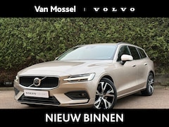 Volvo V60 - 2.0 B4 Core | Trekhaak | Camera | Adaptive Cruise control | Leder |