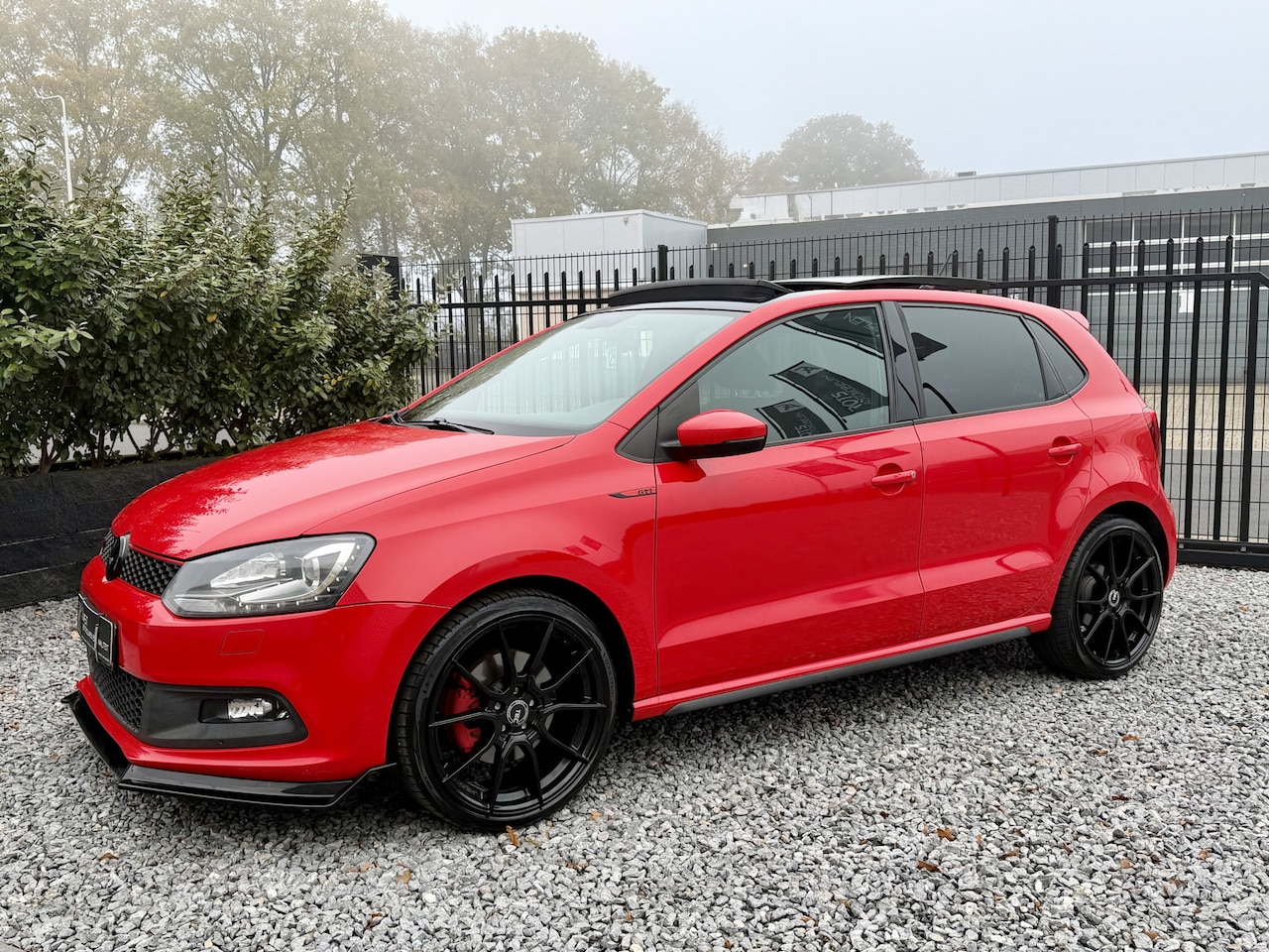 Volkswagen Polo - 1.4 TSI GTI DSG Panodak|Navi|Xenon|Cruis Rood! - AutoWereld.nl