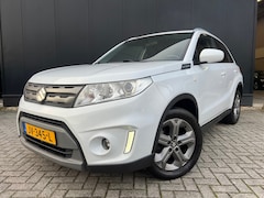 Suzuki Vitara - 1.6 Exclusive '16 Clima/Lmv/Navi/Camera/Nap