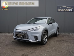 Lexus LBX - Cool 2WD Dealeronderh. / Tech Pack / Lederen Bekleding / Digitaal display / Elektr. Achter