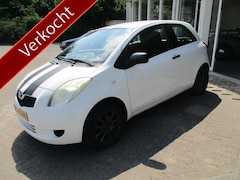 Toyota Yaris - 1.0 VVTi