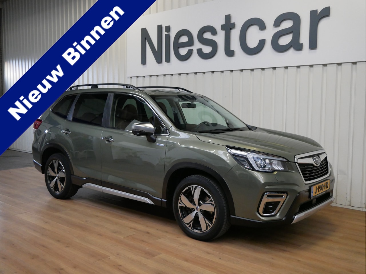 Subaru Forester - 2.0 e-Boxer First Edition Eye-Sight / Navigatie / Apple Carplay en android auto - AutoWereld.nl