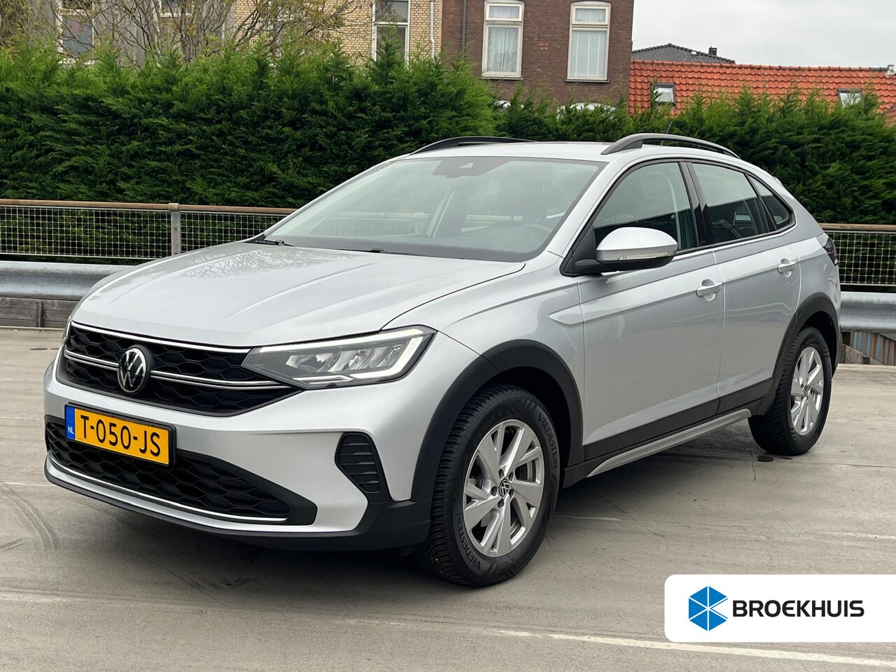 Volkswagen Taigo - 1.0 96PK TSI Life | Airco | Apple Carplay/Android Auto | Autonomous Emergency Braking - AutoWereld.nl