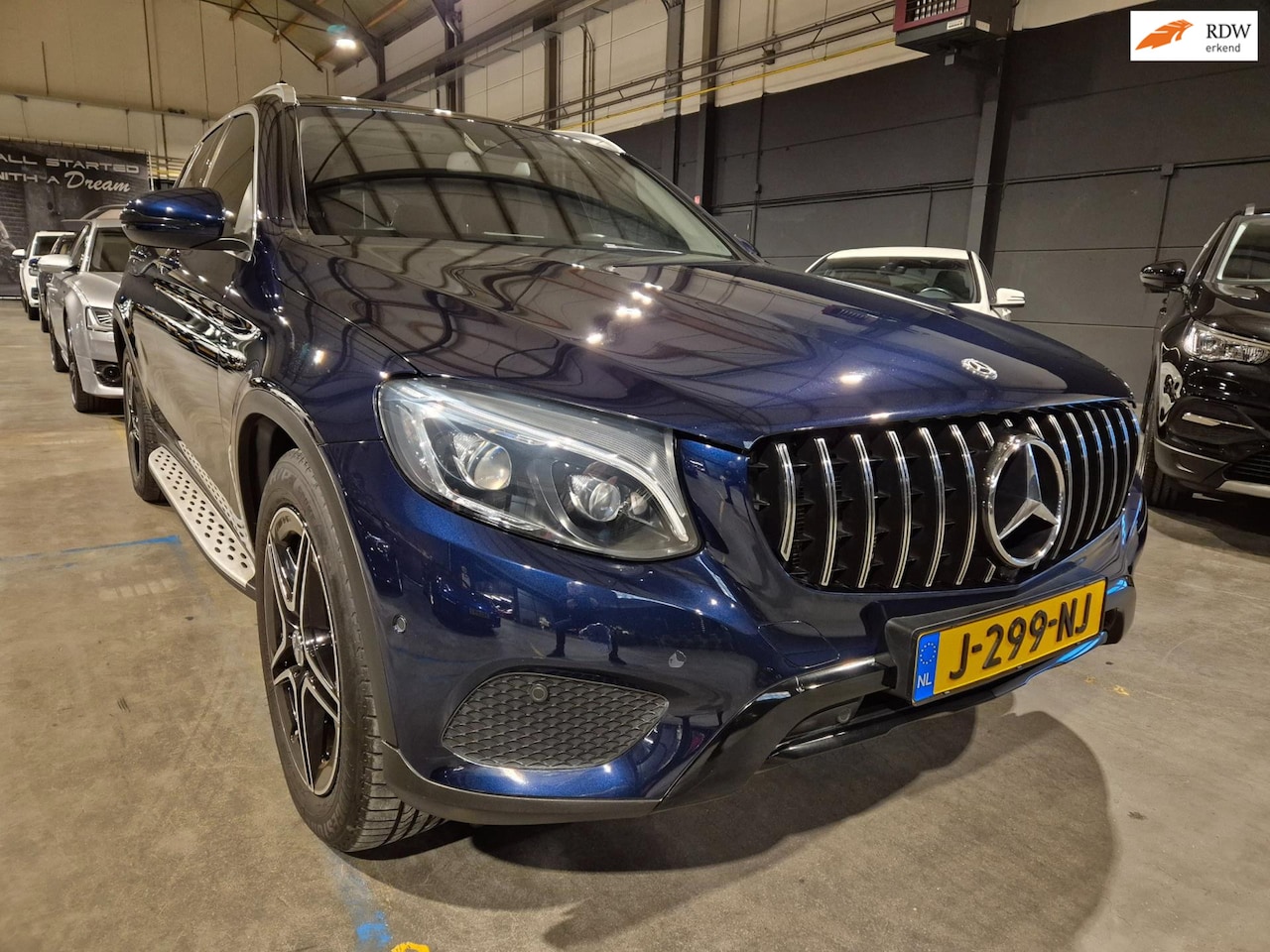 Mercedes-Benz GLC-klasse - 250 4MATIC - Panoramadak - Leer / Alcantara - Stoelverw - Clima - Cruise - Navigatie - AutoWereld.nl