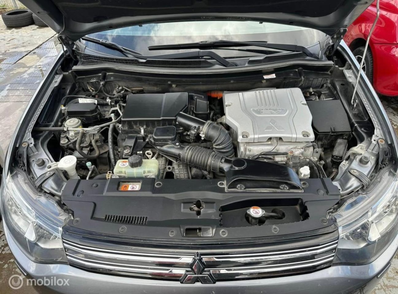 Mitsubishi Outlander - 2.0 PHEV instyle 2.0 PHEV Instyle+ - AutoWereld.nl