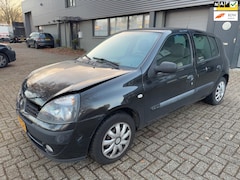 Renault Clio - 1.4-16V Privilège Comfort