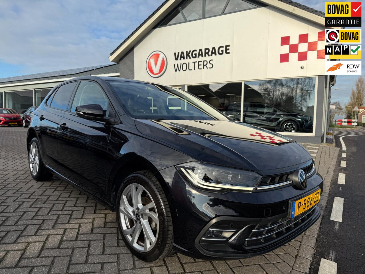 Volkswagen Polo - 1.0 TSI Style RIJKLAARPRIJS/APPLE CARPLAY - AutoWereld.nl
