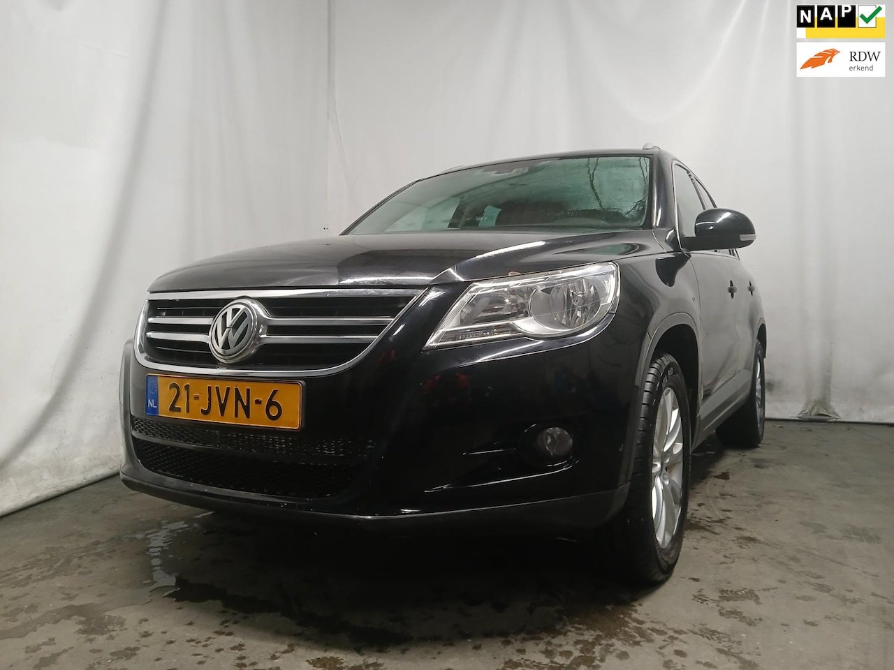 Volkswagen Tiguan - 1.4 TSI Sport&Style SCHADEAUTO!! - AutoWereld.nl