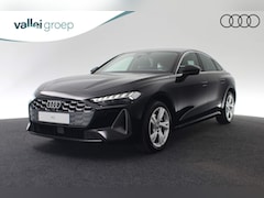 Audi A5 Limousine - 35 TFSI 150 PK Advanced edition | Stoelen voor, elekt. verstelb. | Standaardst zwart leder