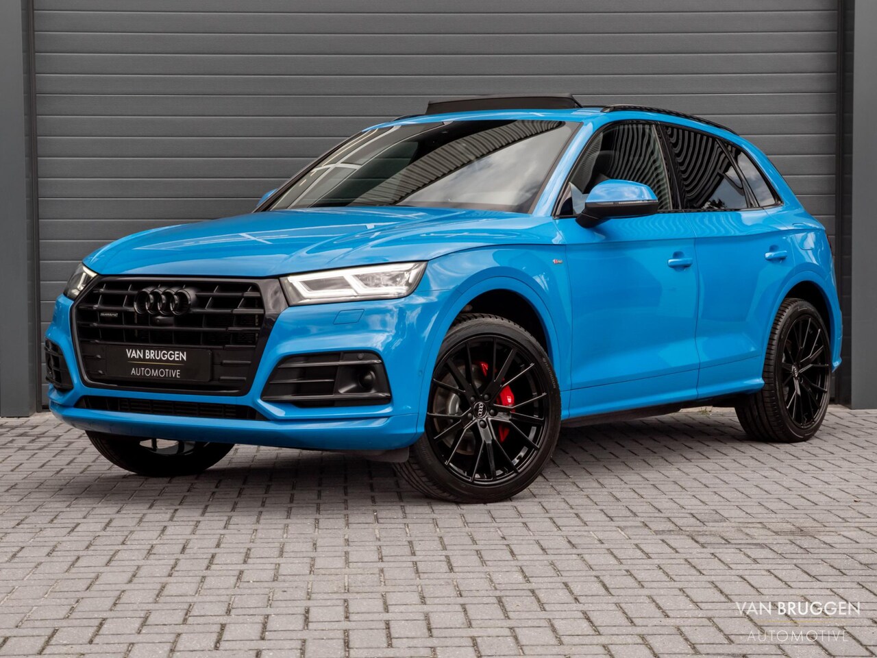 Audi Q5 - 55 TFSI E Quattro Pano RS-Stoelen Trekhaak 360 B&O 21" - AutoWereld.nl