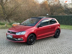 Volkswagen Polo - 1.2 TSI Highline PANO I CUSTOM STUUR I NAVI I PDC I NETJES