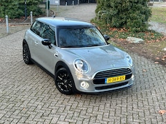 MINI Cooper - 1.5 Cooper 136pk Automaat - Apple CarPlay - Climate Control - Cruise Control - Alarm