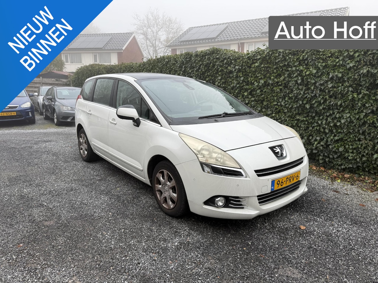 Peugeot 5008 - 1.6 HDiF ST 5p. | Navi | Autom. Airco | Cruise Control | PDC | Trekhaak | Privacy Glass | - AutoWereld.nl