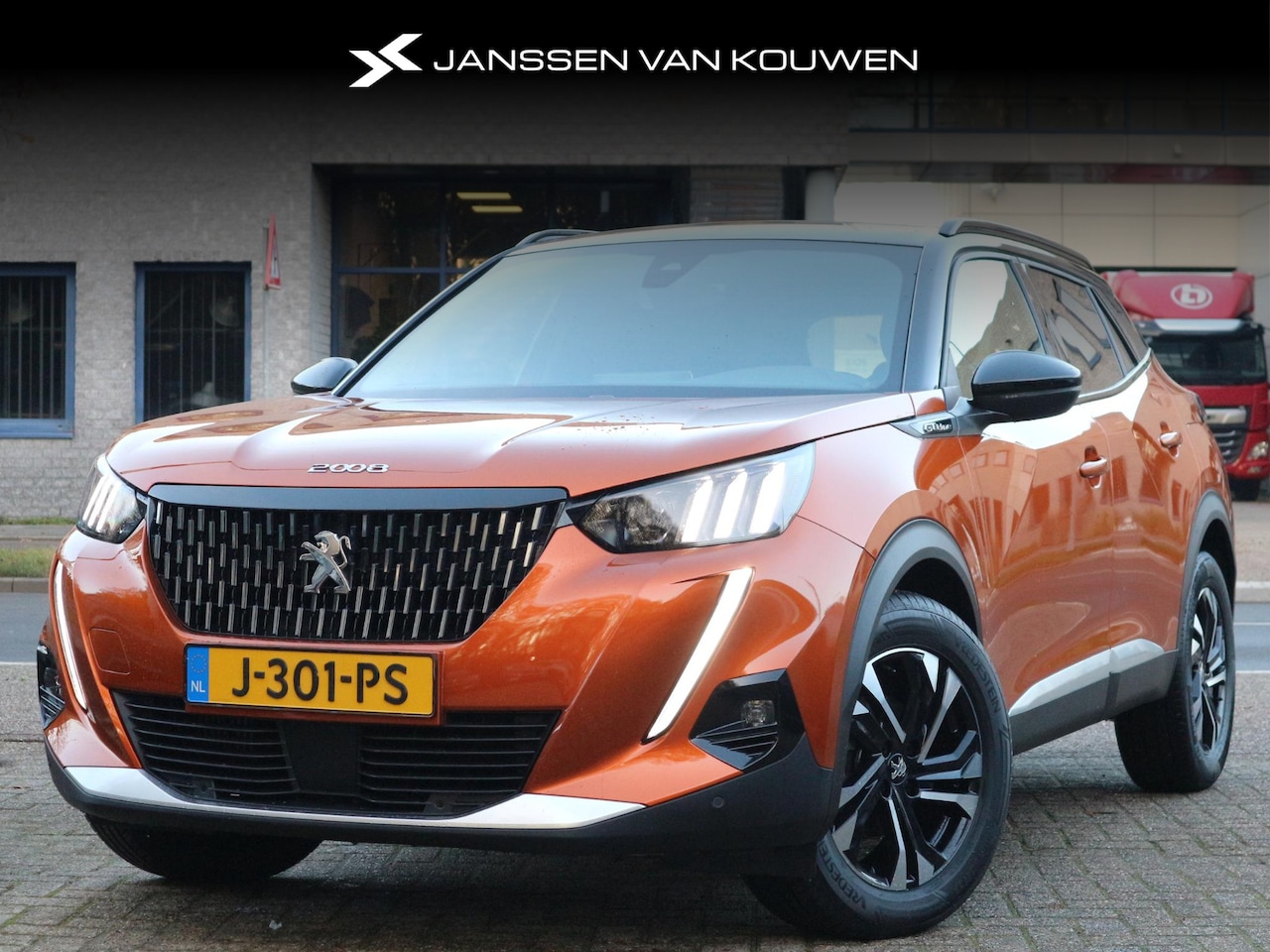 Peugeot 2008 - 1.2 PureTech GT-Line / Camera / Sensoren / LED - AutoWereld.nl
