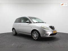 Lancia Y(psilon) - Ypsilon 1.4-16V Sport Momo Design | Airco | Sportvelgen | Nette auto