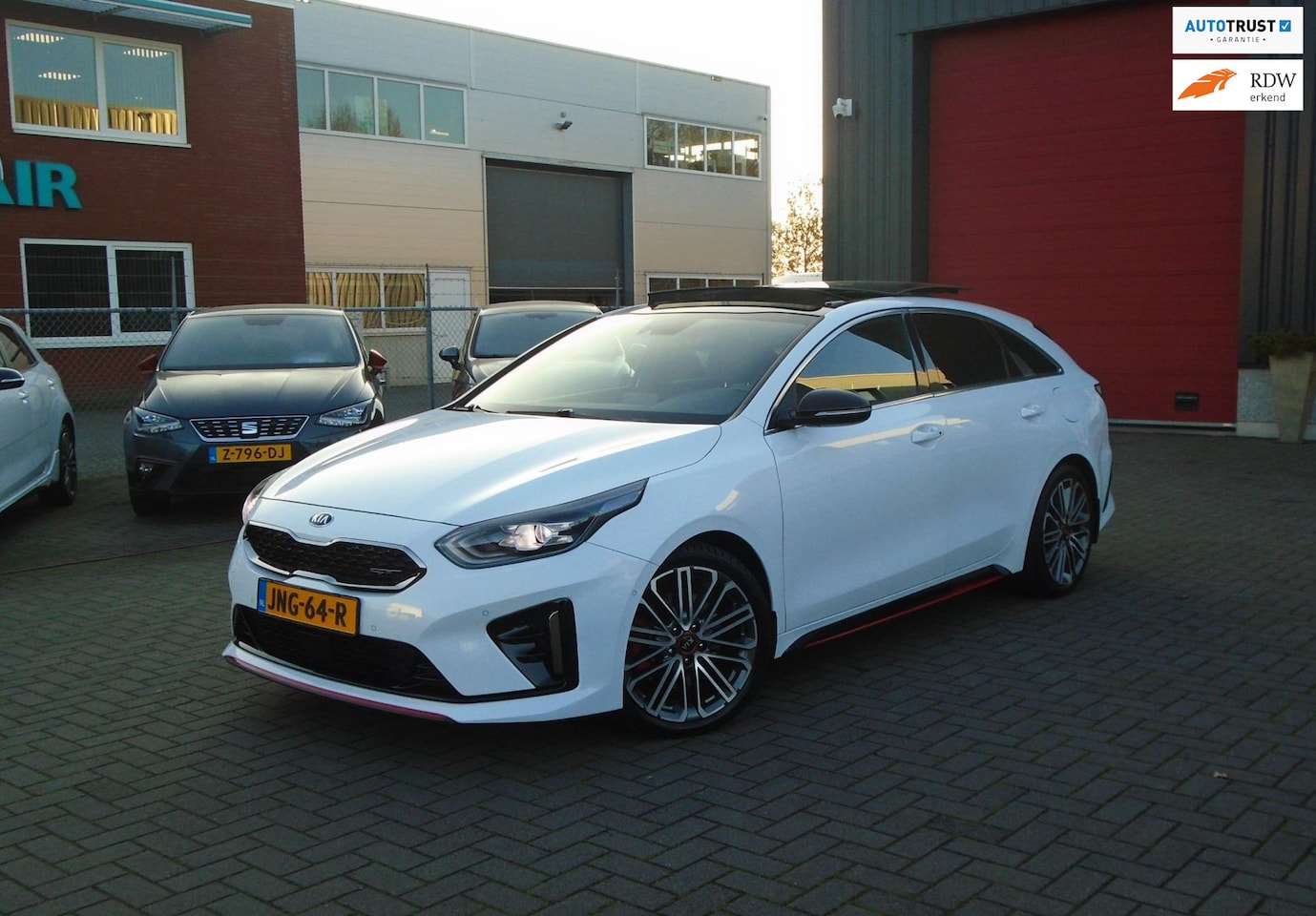 Kia Pro cee'd - 1.6 T-GDi GT 1.6 T-GDI GT,Aut.204 PK,Pano-Dak - AutoWereld.nl