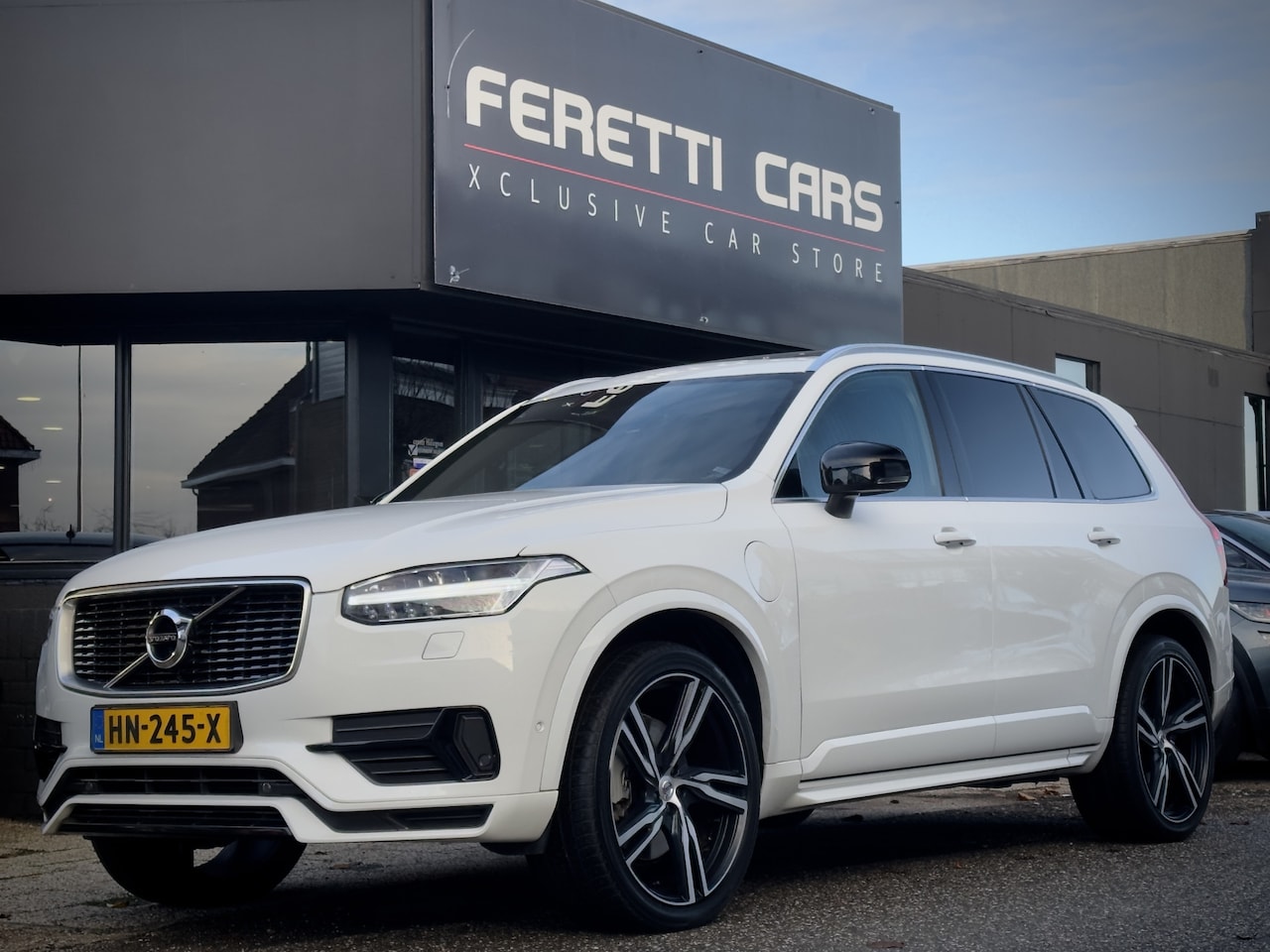 Volvo XC90 - 2.0 T8 AUT8 TWIN ENGINE AWD INSCRIPTION PANODAK 7 PERS LEDER NAVI CAMERA DIGI-DASH APPLE-C - AutoWereld.nl