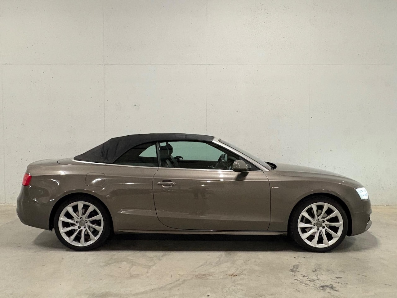 Audi A5 Cabriolet - 1.8 TFSI S-line Automaat Navi Leer - AutoWereld.nl