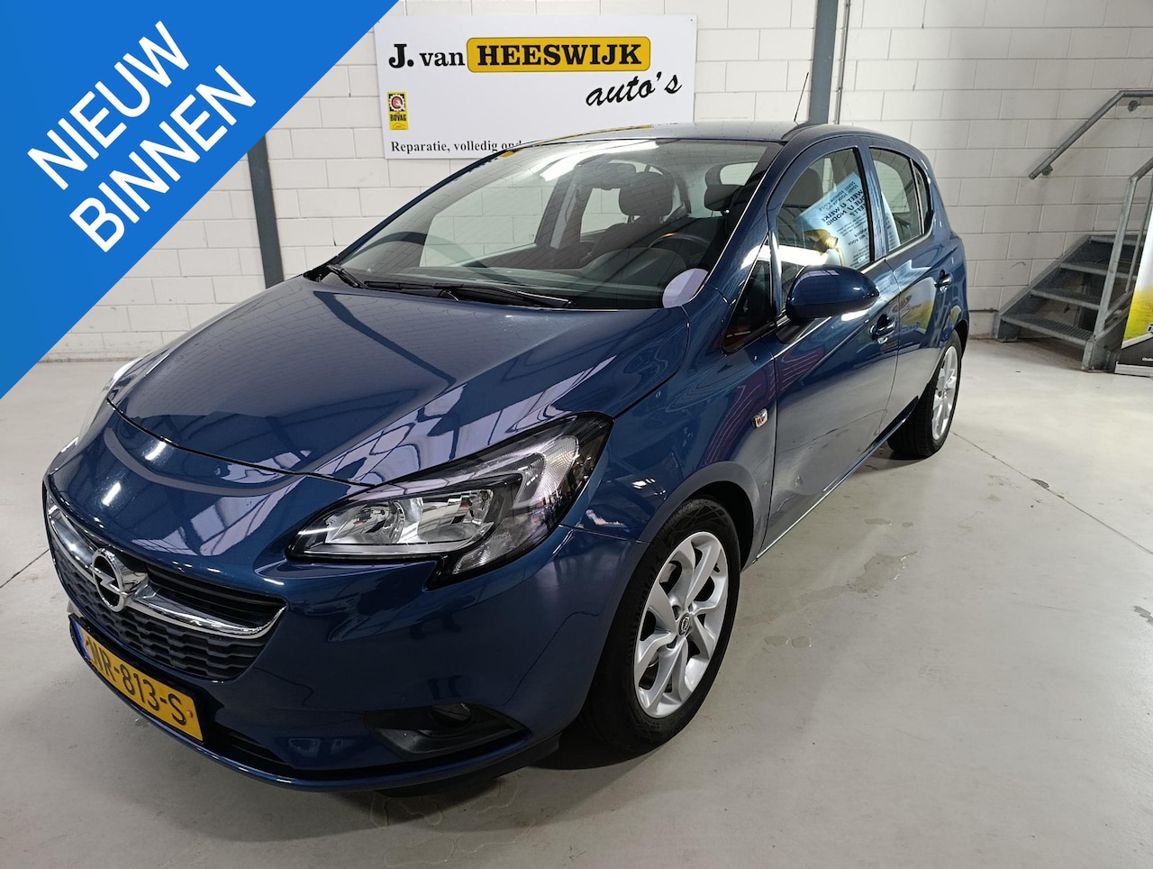 Opel Corsa - 1.4 Online Edition Pdc | Lmv | Cv Op afstand | Airco | Audio - AutoWereld.nl