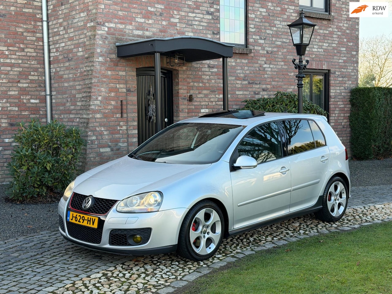 Volkswagen Golf - 2.0 TFSI GTI Automaat DSG Leer Schuifdak - AutoWereld.nl