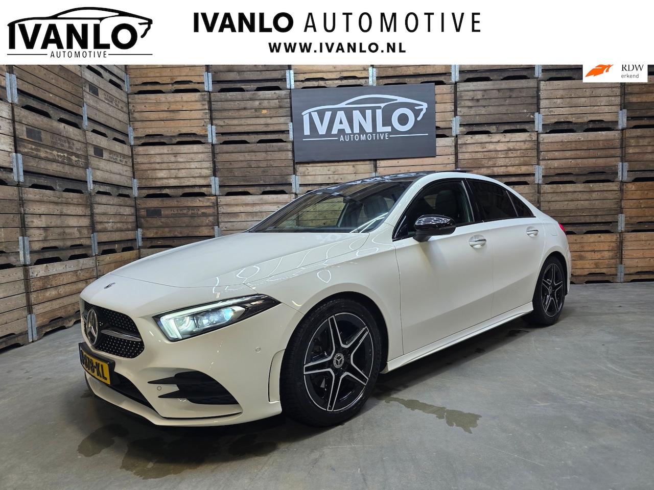 Mercedes-Benz A-klasse - 180 Business Solution AMG Pano Sfeer Elektrische stoelen Clima Cruise Navi LM - AutoWereld.nl