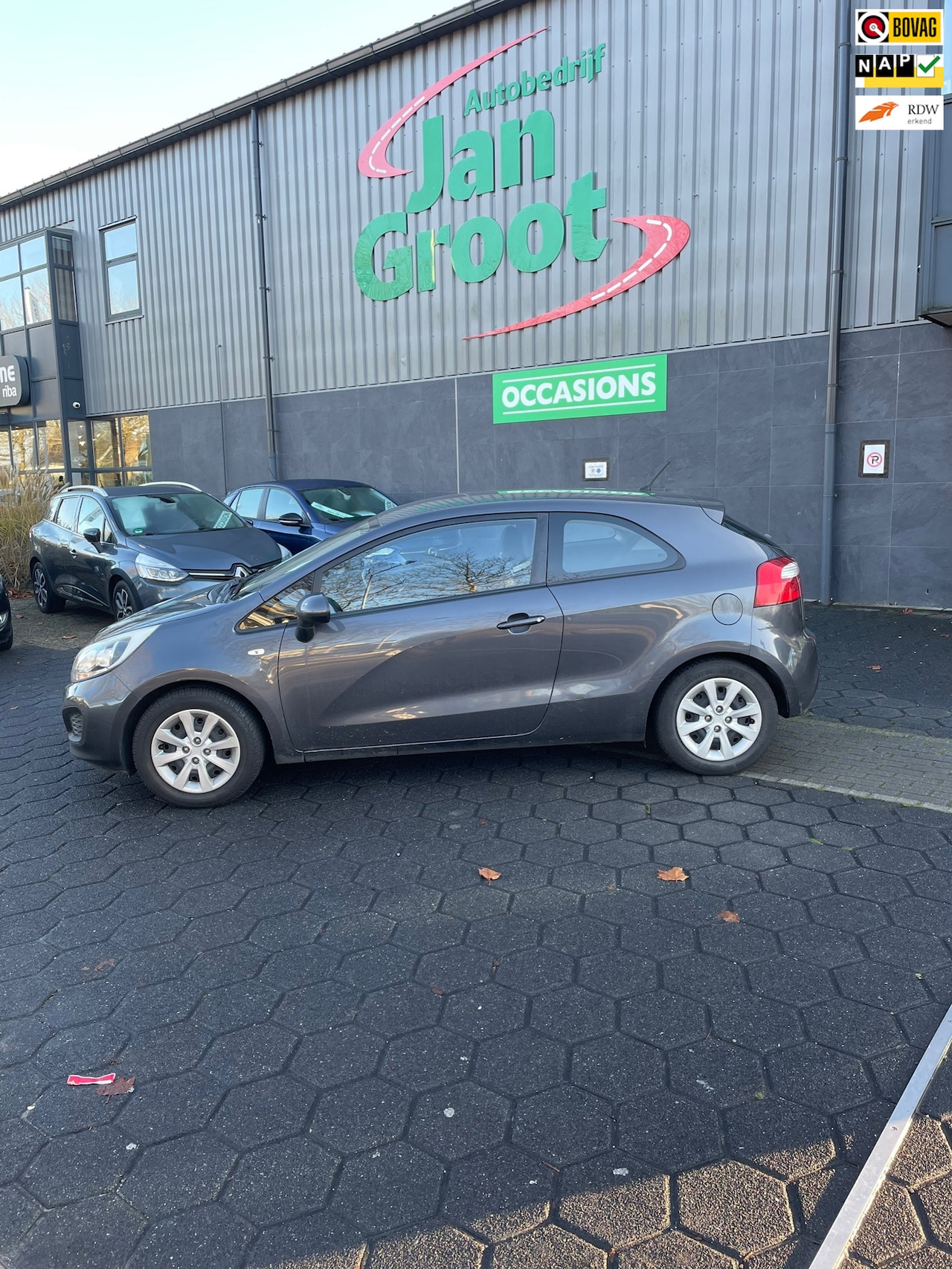 Kia Rio - 1.2 CVVT Comfort Pack 1.2 CVVT Comfort Pack - AutoWereld.nl