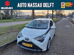 Toyota Aygo - 1.0 VVT-i x-play Achter uitrijcamera, Airco