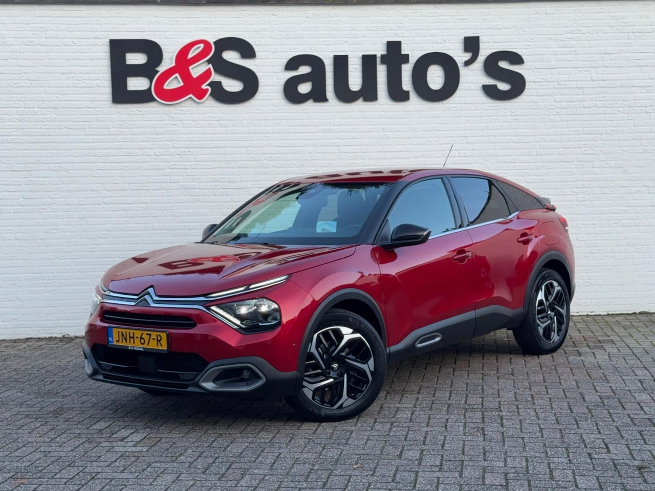 Citroën C4 - 1.2 PureTech Feel Automaat Adaptive cruise Airco Apple / Android Dodehoekdetectie Navi Par - AutoWereld.nl